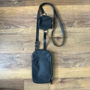 Lululemon Modular Phone Crossbody